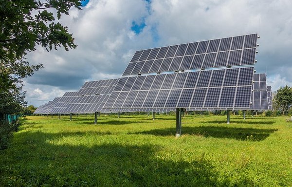 Panneau solaire photovoltaïque : l'énergie du futur accessible